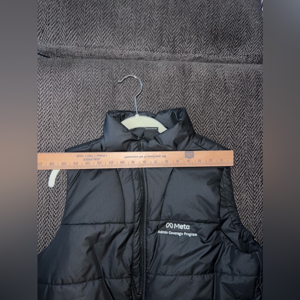 North Face insulated vest black L NWT - Picture 6 of 7